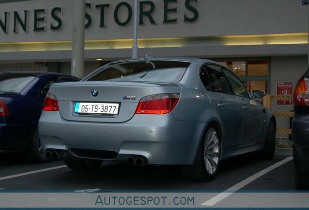 BMW M5 E60 2005