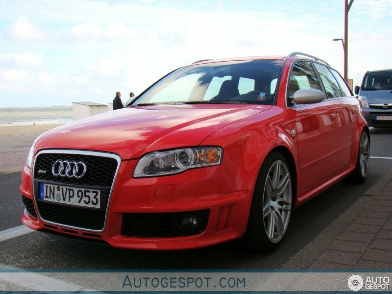 Audi RS4 Avant B7