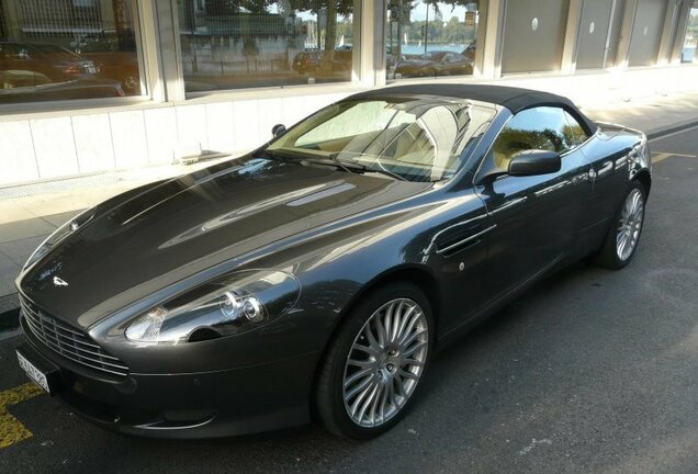 Aston Martin DB9 Volante