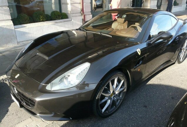 Ferrari California