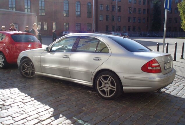 Mercedes-Benz E 55 AMG