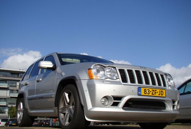 Jeep Grand Cherokee SRT-8 2005