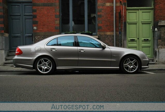 Mercedes-Benz E 55 AMG