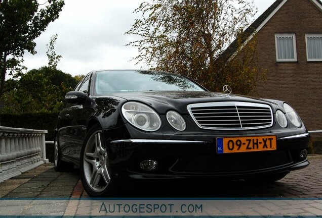 Mercedes-Benz E 55 AMG