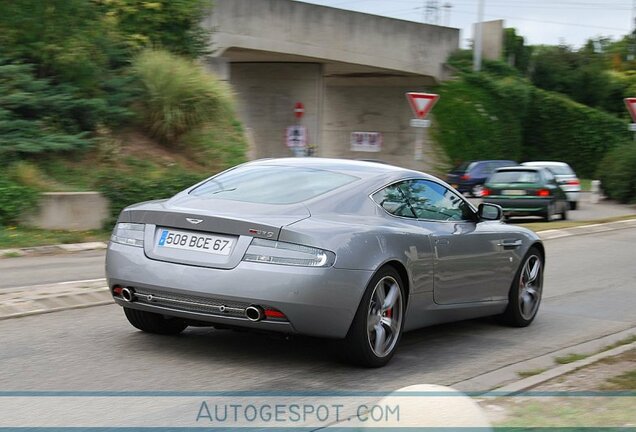 Aston Martin DB9 LM