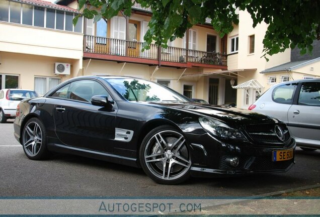 Mercedes-Benz SL 63 AMG