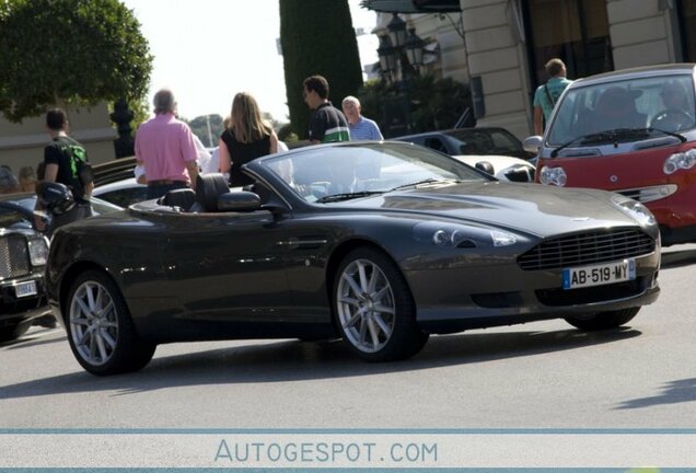 Aston Martin DB9 Volante