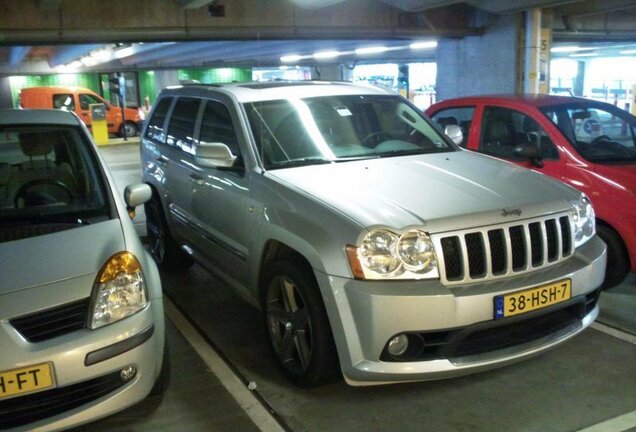 Jeep Grand Cherokee SRT-8 2005