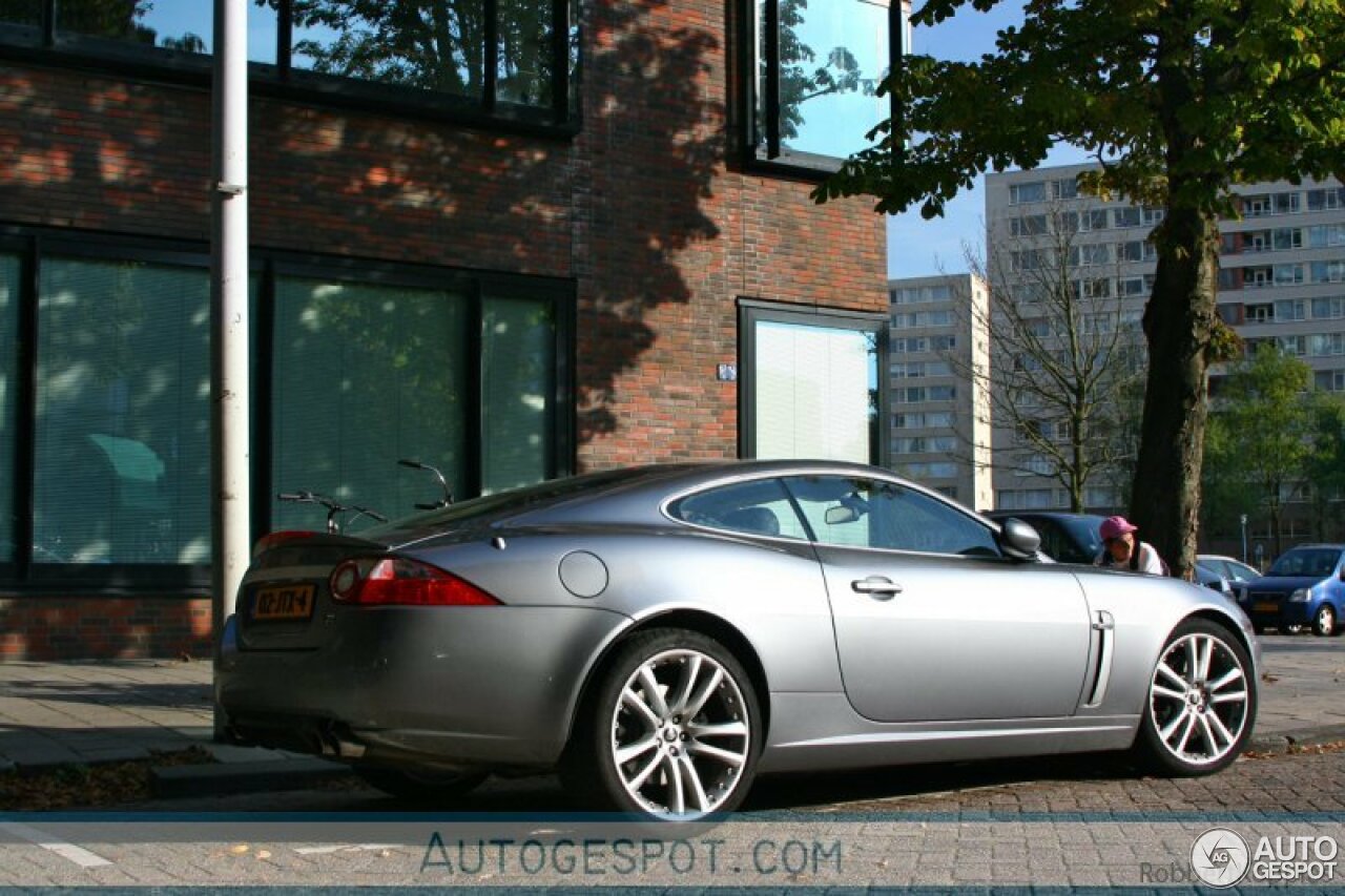 Jaguar XKR 2006