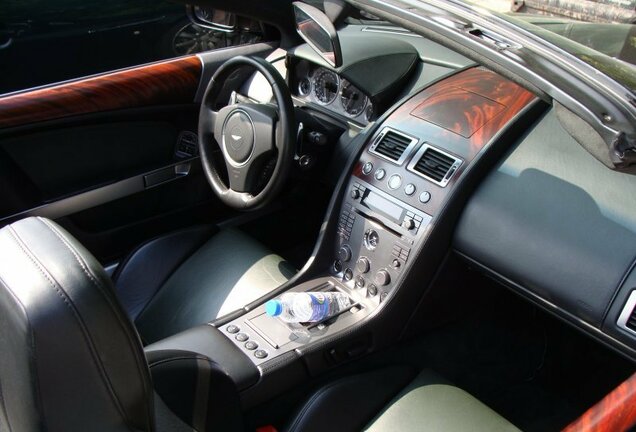 Aston Martin DB9 Volante