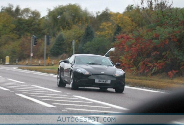 Aston Martin DB9