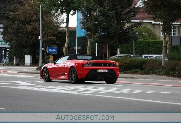 Ferrari Scuderia Spider 16M