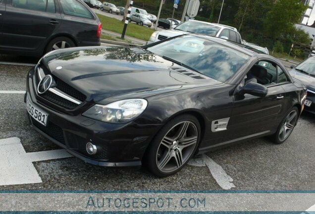 Mercedes-Benz SL 63 AMG