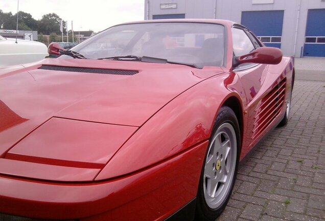 Ferrari Testarossa