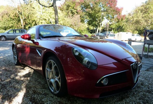 Alfa Romeo 8C Competizione