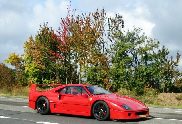 Ferrari F40