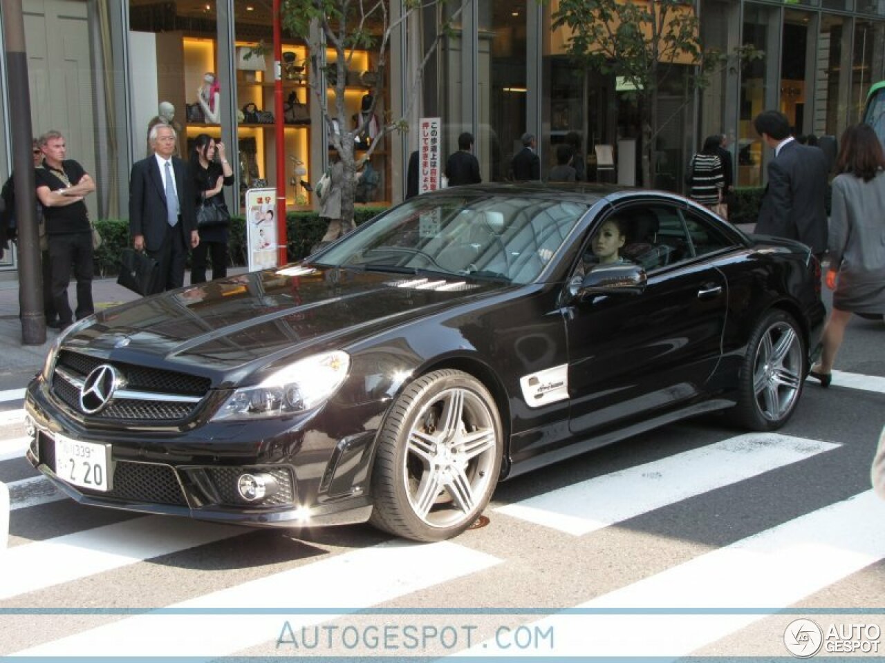 Mercedes-Benz SL 63 AMG