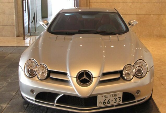 Mercedes-Benz SLR McLaren