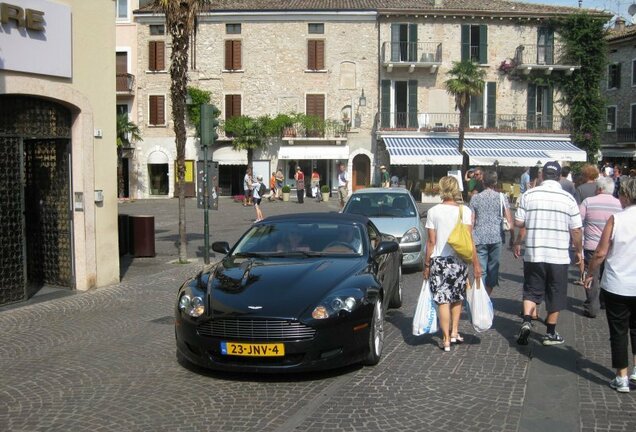 Aston Martin DB9 Volante