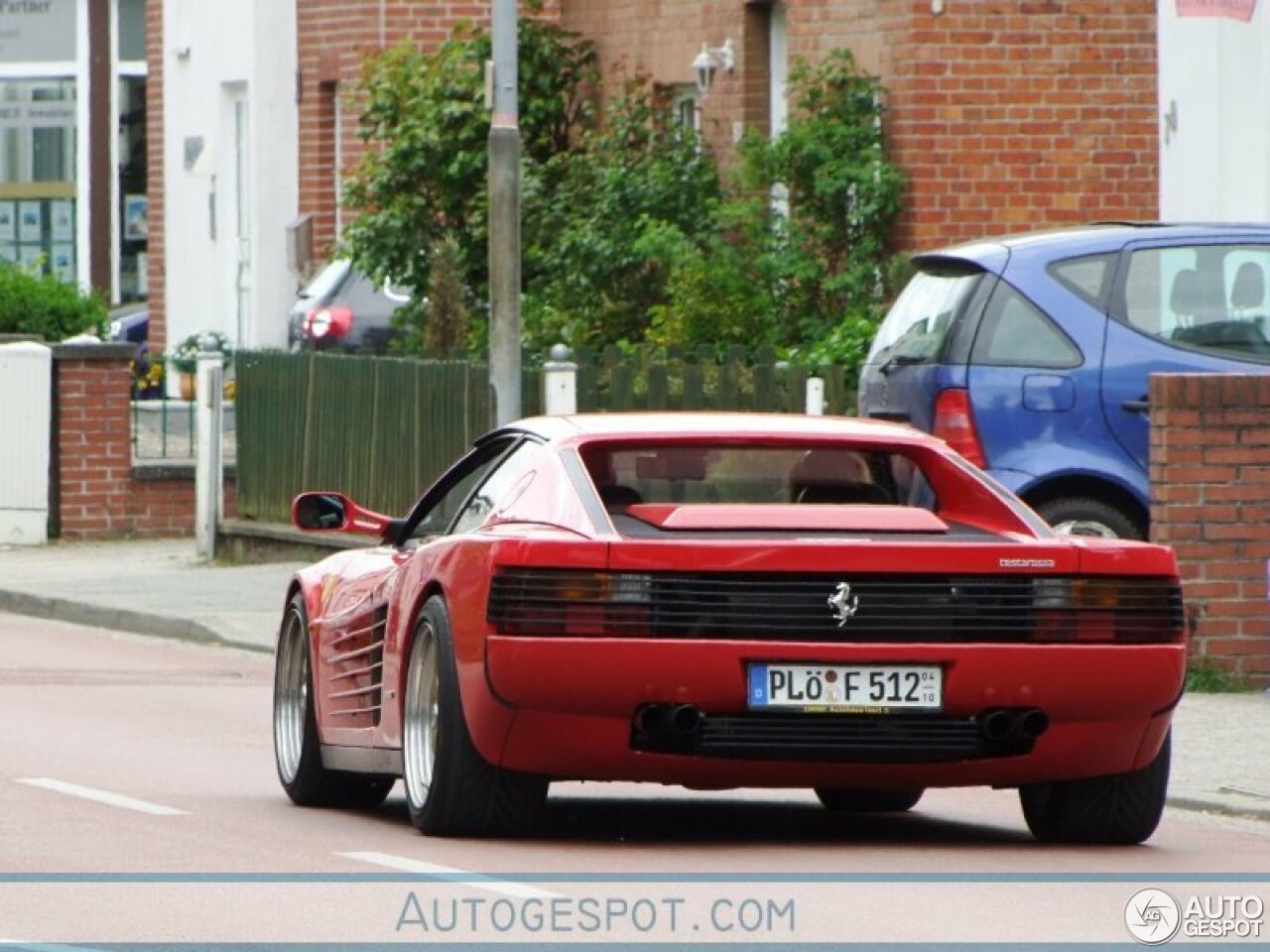 Ferrari Testarossa