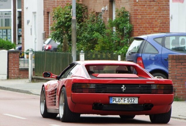 Ferrari Testarossa