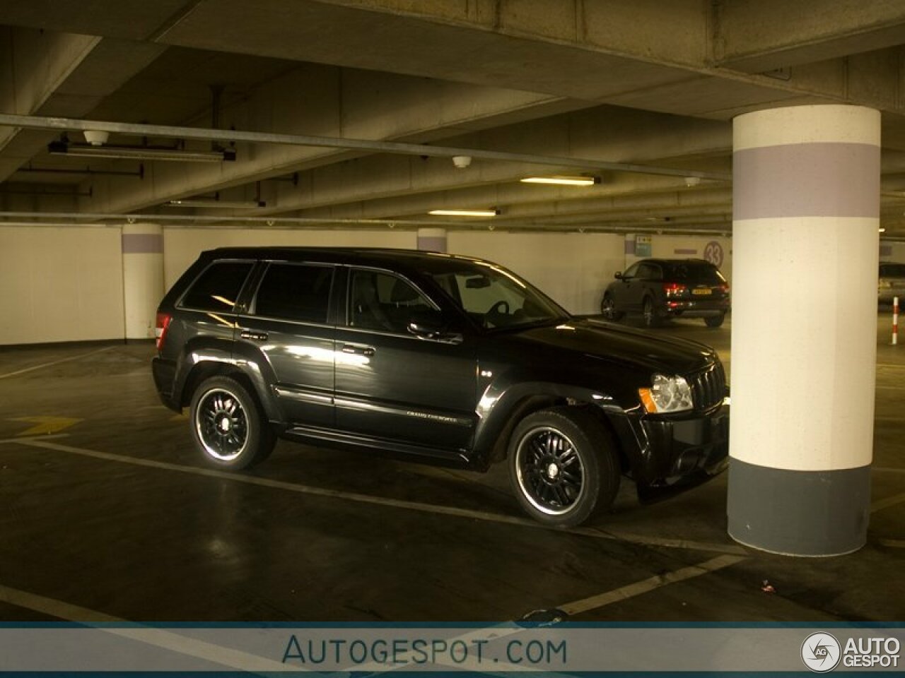 Jeep Grand Cherokee SRT-8 2005