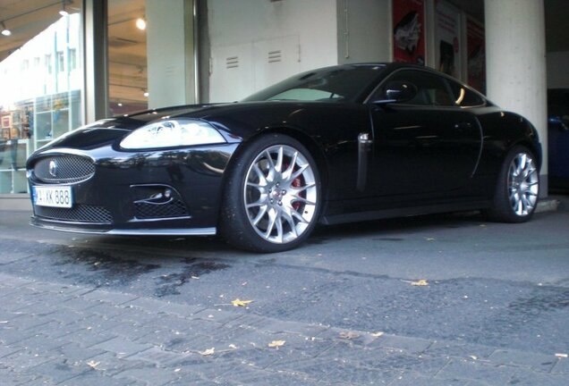 Jaguar XKR-S