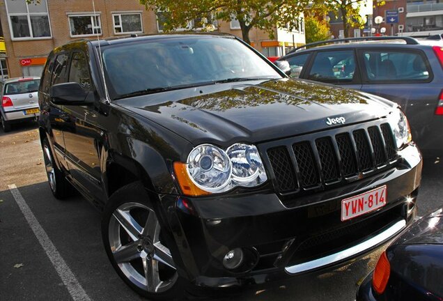 Jeep Grand Cherokee SRT-8 2005