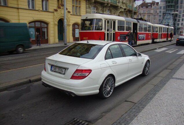 Mercedes-Benz C 63 AMG W204