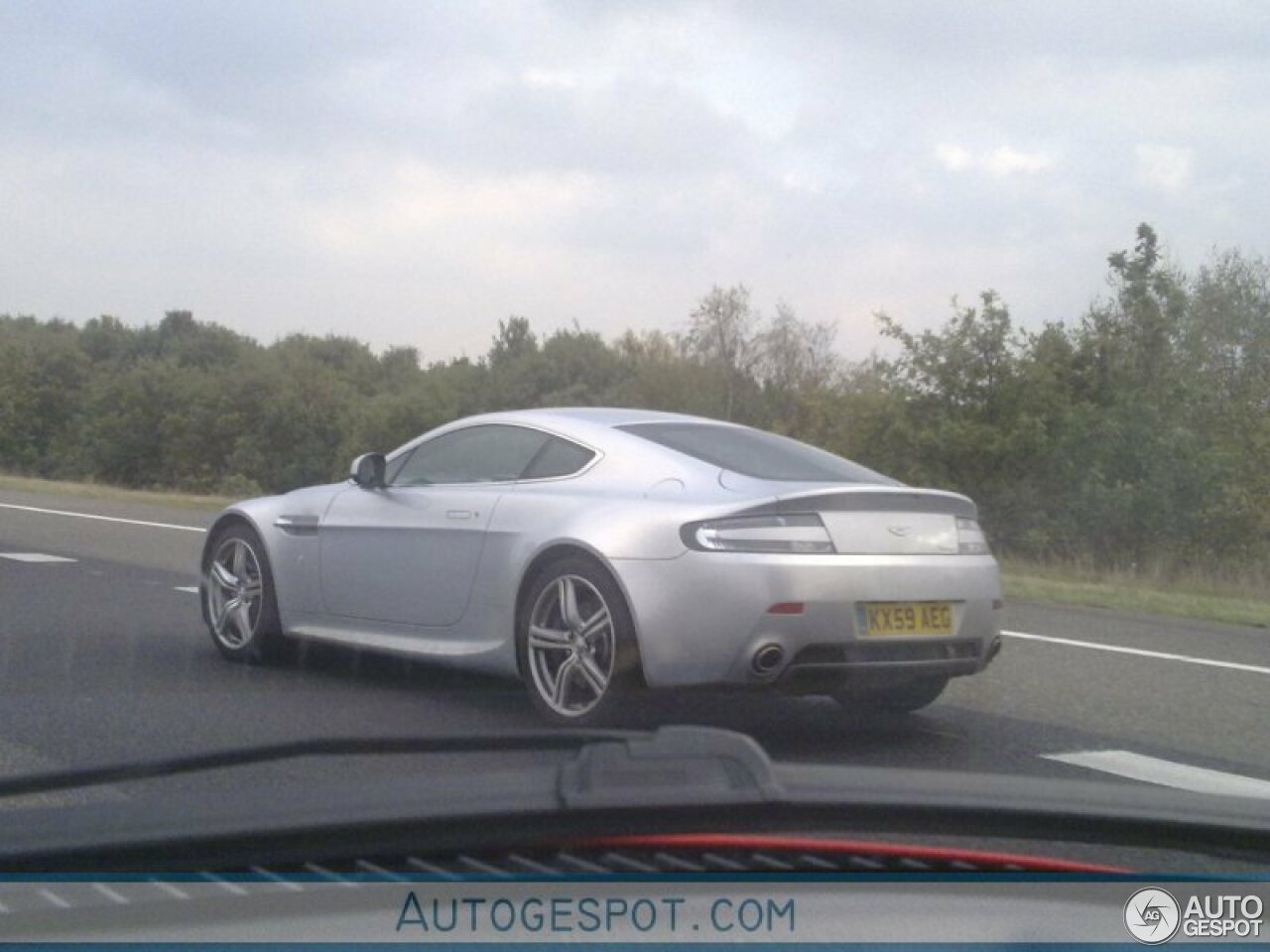 Aston Martin V8 Vantage