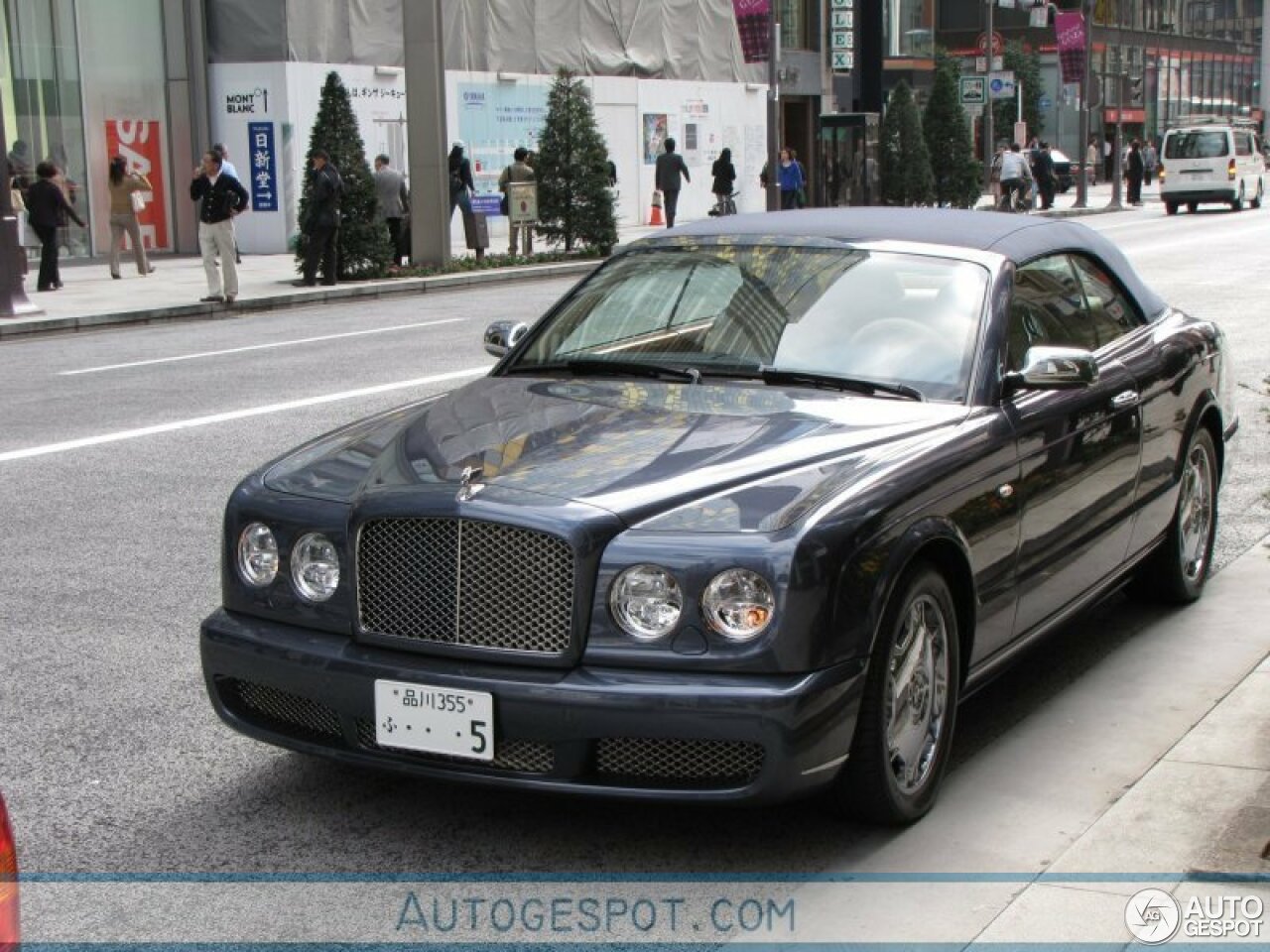 Bentley Azure 2006