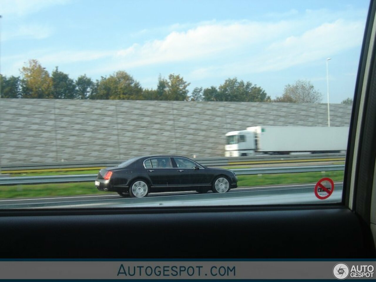 Bentley Continental Flying Spur