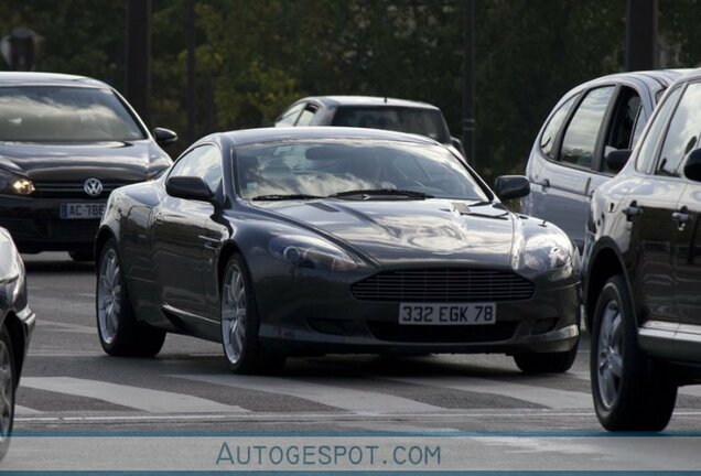 Aston Martin DB9