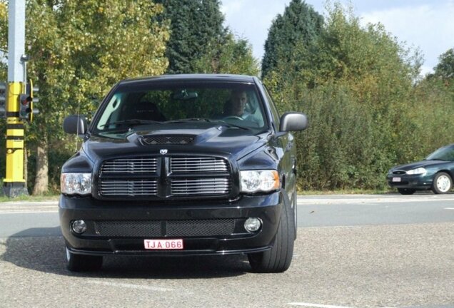 Dodge RAM SRT-10 Quad-Cab