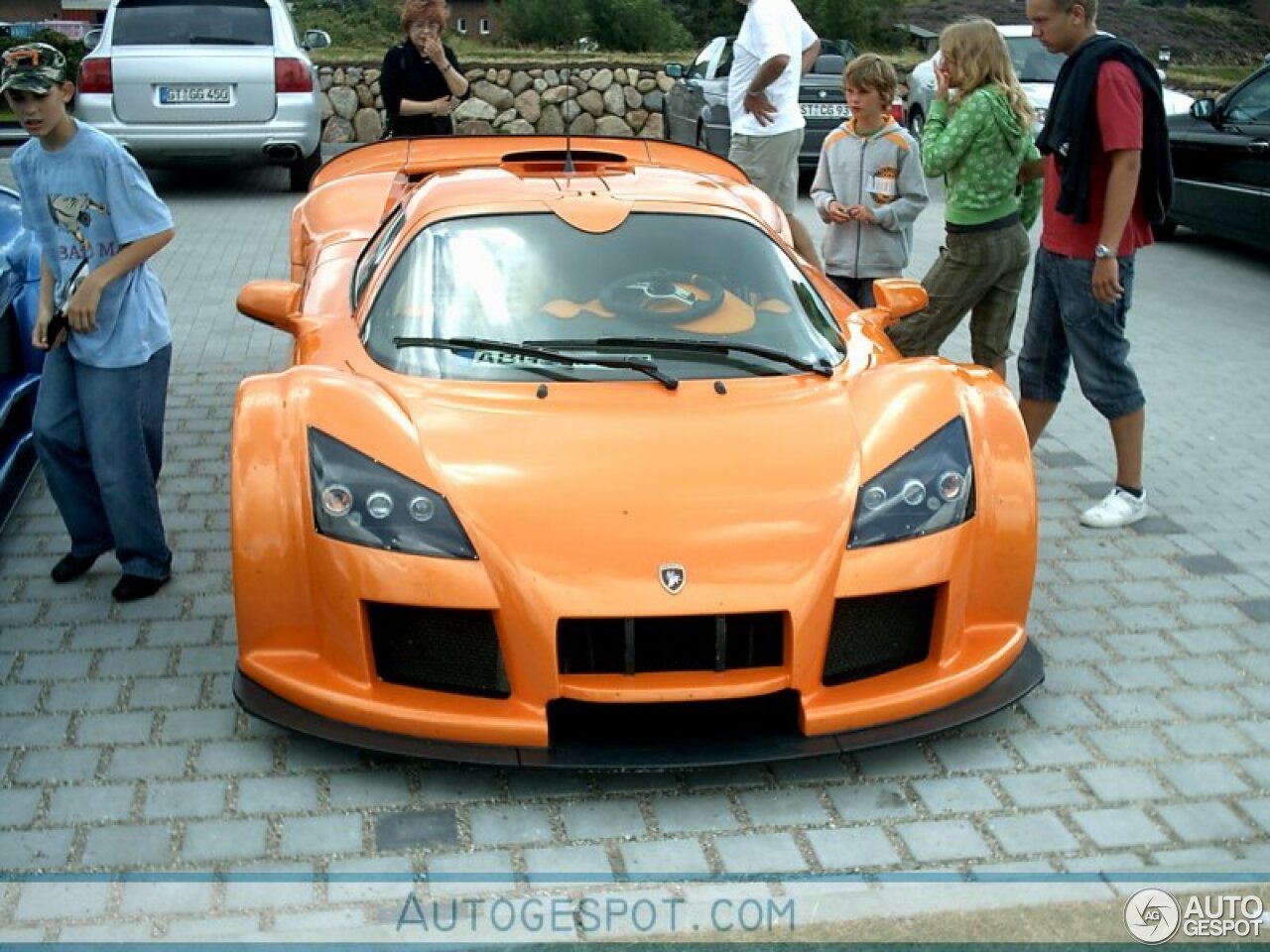 Gumpert Apollo