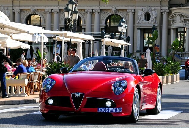 Alfa Romeo 8C Spider