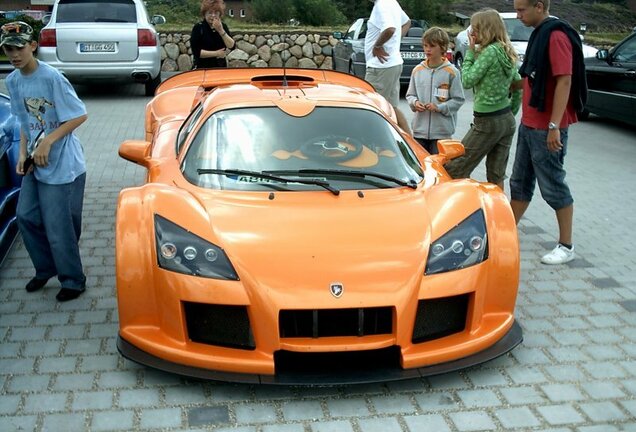 Gumpert Apollo