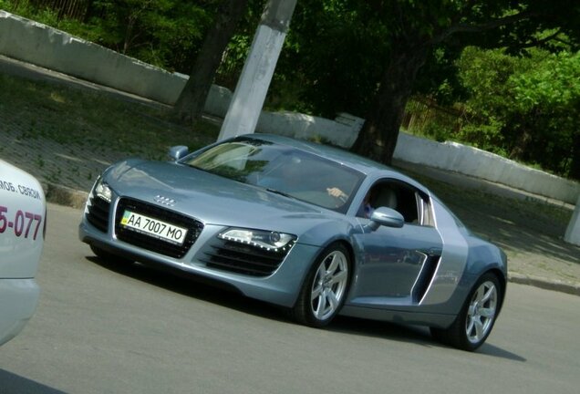 Audi R8