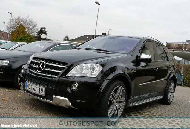 Mercedes-Benz ML 63 AMG W164 2009