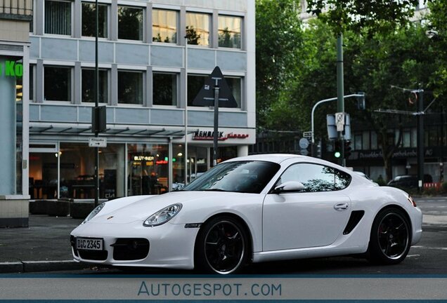 Porsche 987 Cayman S