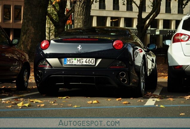 Ferrari California