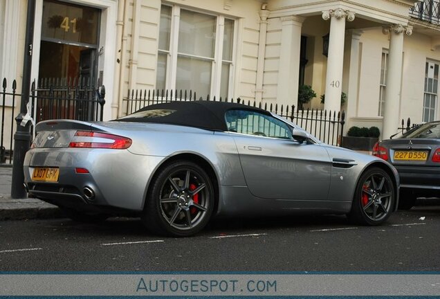 Aston Martin V8 Vantage Roadster