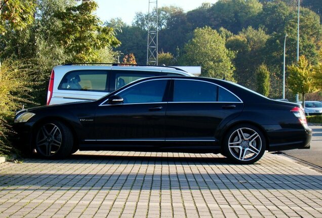 Mercedes-Benz S 65 AMG V221