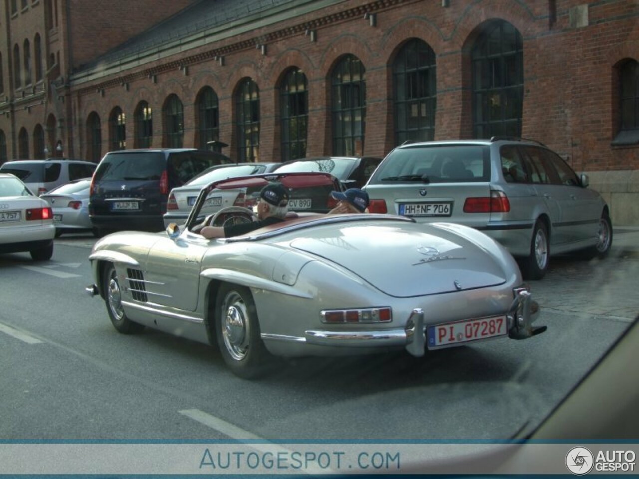 Mercedes-Benz 300SL Roadster