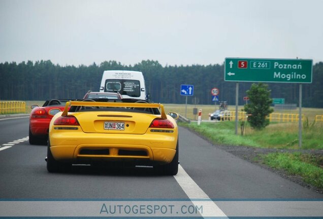 Dodge Viper SRT-10 Roadster 2003