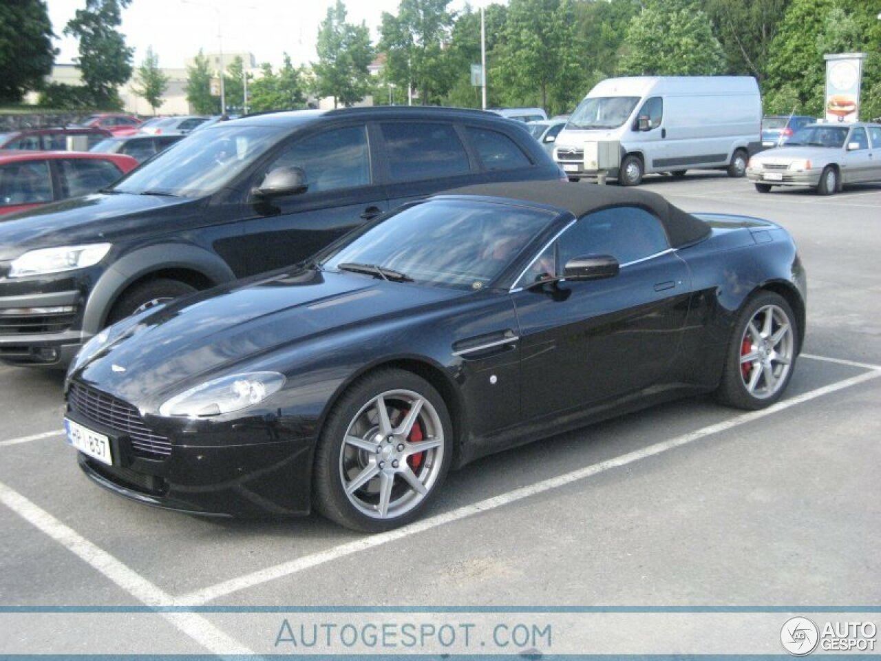 Aston Martin V8 Vantage Roadster