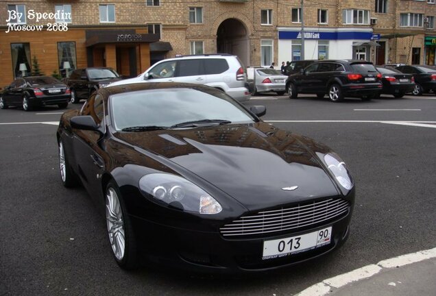 Aston Martin DB9