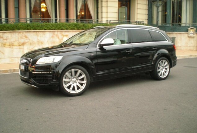 Audi Q7 V12 TDI