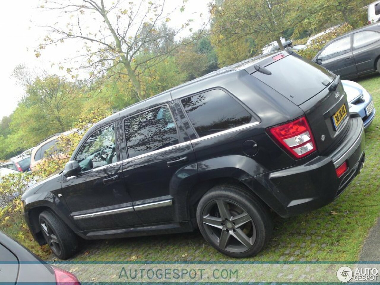 Jeep Grand Cherokee SRT-8 2005