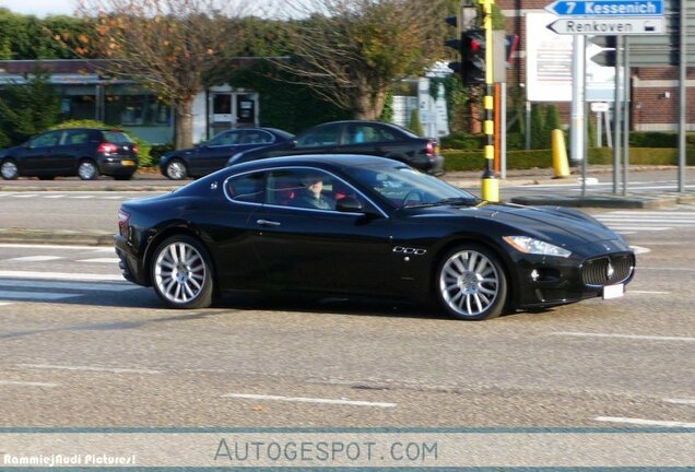 Maserati GranTurismo S Automatic